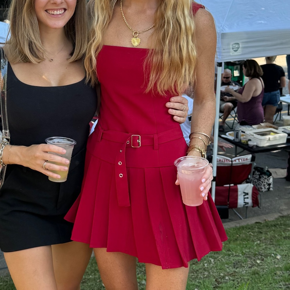 JUSTINA BELTED MINI DRESS- PEPPERMAYO